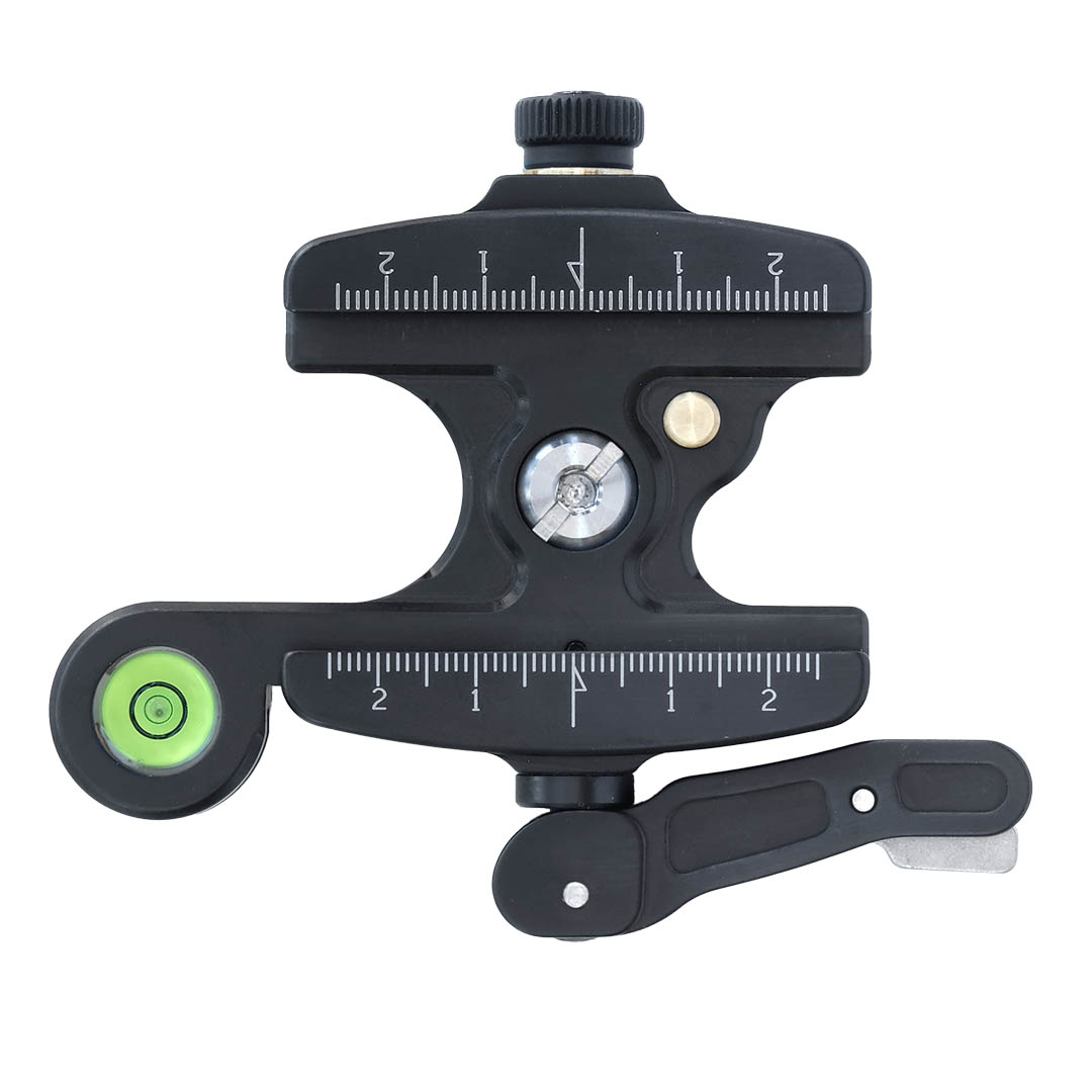 Secure Lever Clamp with Built-In Level